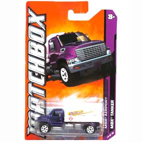 2012 Matchbox MBX Tanker W4810 série 10/120