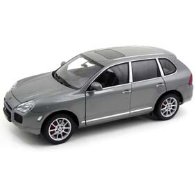 Autoart escala 1/18 Porsche Cayenne Turbo 