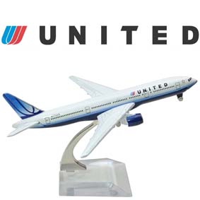 Avião Comercial em metal Boeing 777 United Air Brazil 