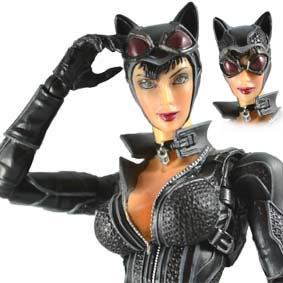 Batman Arkham City Play Arts Kai Catwoman Action Figure - Mulher Gato
