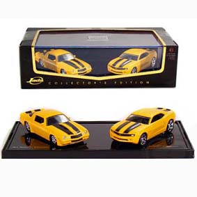 Camaro (1981) + Camaro Concept (2006) - Bumble Bee 
