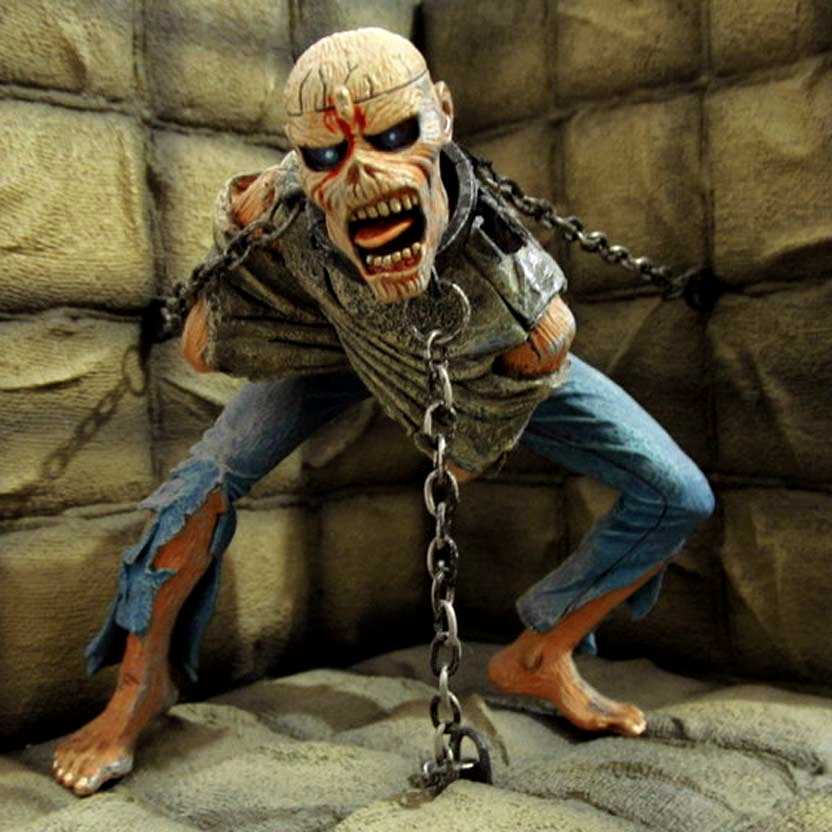 Eddie Piece of Mind ( Iron Maiden ) Neca action figure diorama original ABERTO/LOOSE