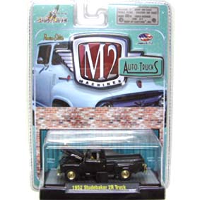 M2 Machines Chase Cars 1952 Studebaker 2R Pickup Truck Auto-Thentics R17 31500