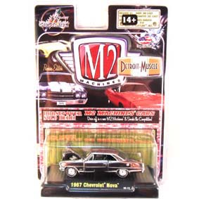 M2 Machines Chase escala 1/64 Cromado Chevrolet Nova (1967) R5 31600