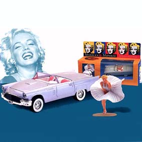 Marilyn Monroe (Ford Thunderbird)
