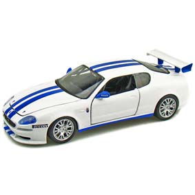 Miniatura da Maserati Trofeo marca Bburago escala 1/24 