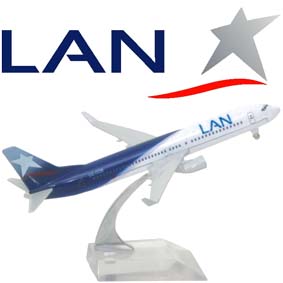 Miniatura de Avião Comercial Boeing 737 Lan Chile Airlines Brazil 