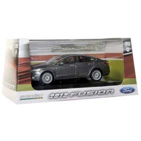 Miniatura de Ford Fusion (2013) marca Greenlight escala 1/43