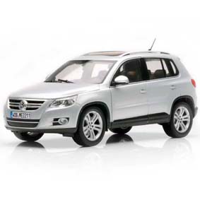 Miniatura VW Tiguan (2007) Miniaturas de Carrinho de Ferro Volkswagen