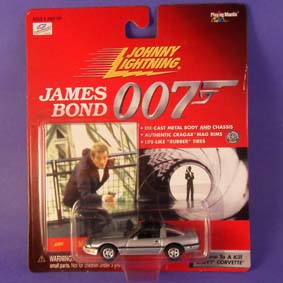Miniaturas Carros 007 - Chevrolet Corvette (1984) 007 Na Mira dos Assassinos
