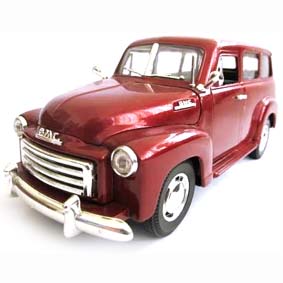 Mira GMC Carryall Suburban (1950) escala 1/18 RARO
