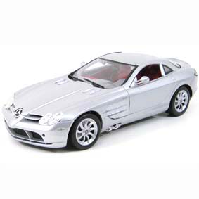 Motormax Mercedes SLR Mclaren escala 1/12 