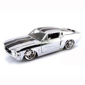Shelby Mustang GT500 Cromado (1967)