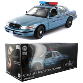 Viatura do Charlie Swan pai da Bella (2008) Ford Crown Victoria Fork Police
